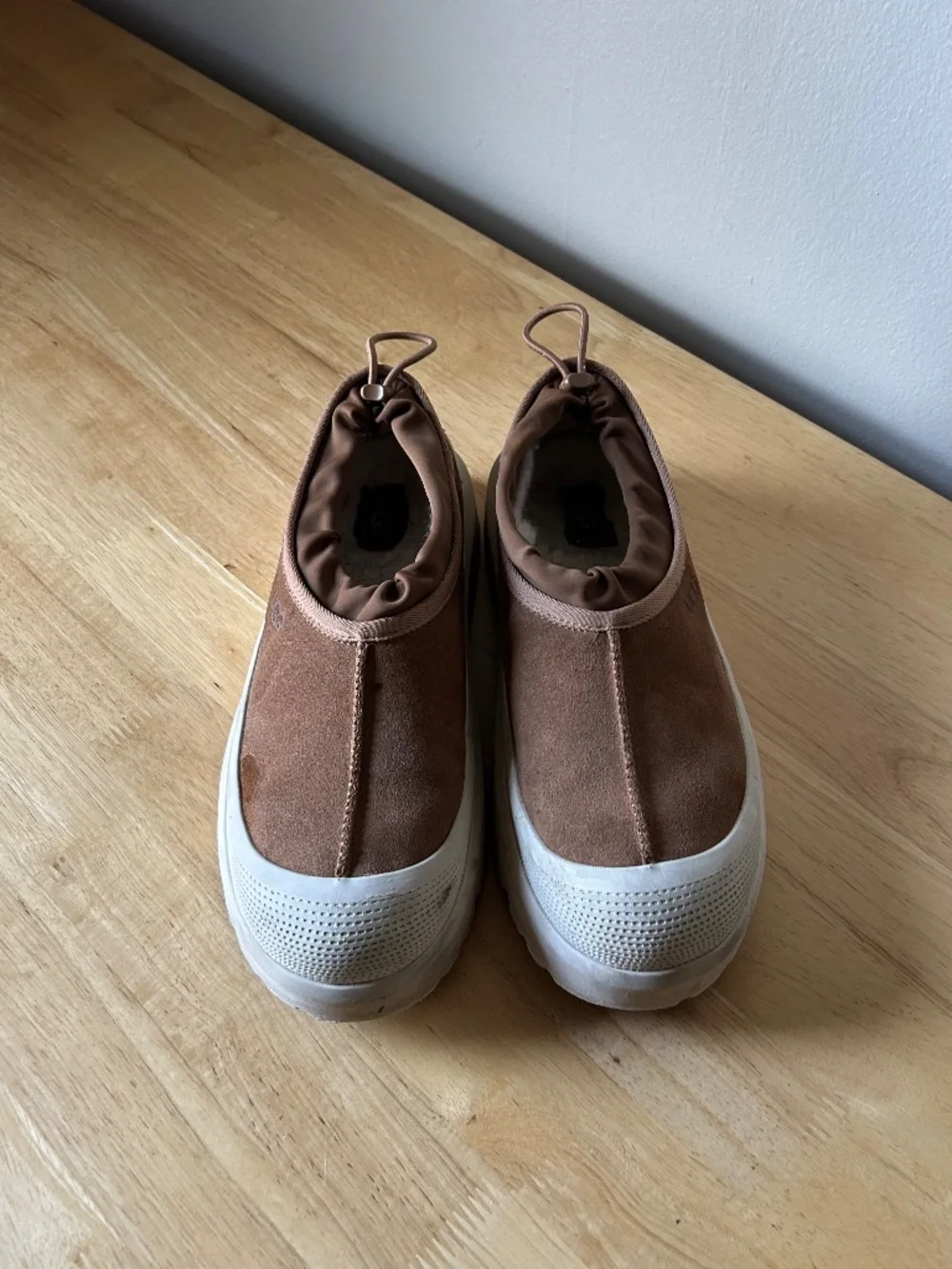 Ugg Tasman Weather Hybrid 11